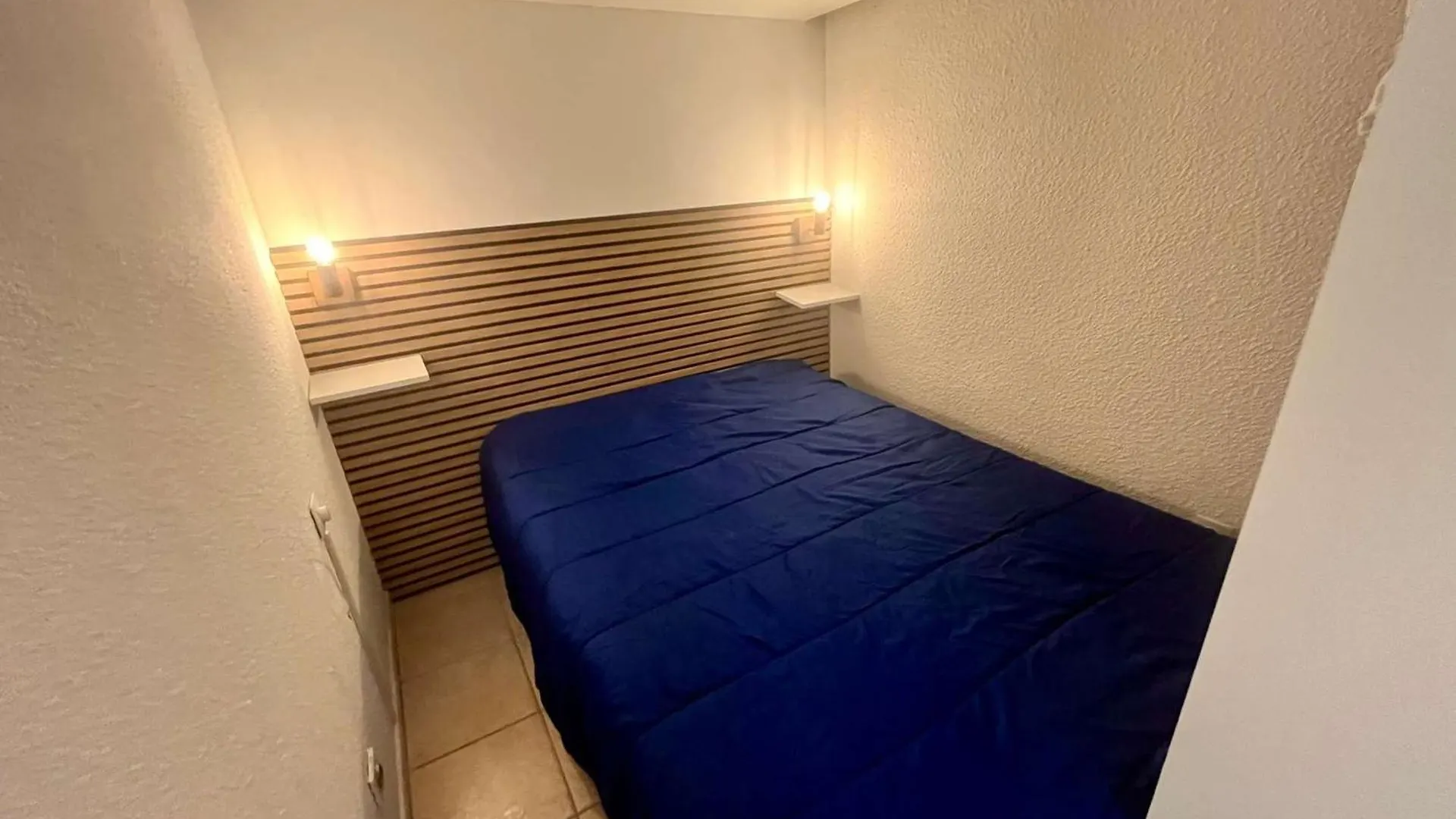 Apartment Appartement Avec Terrasse, Clim, Parking Prive - Cavalaire-Sur-Mer - Fr-1-226B-153 France